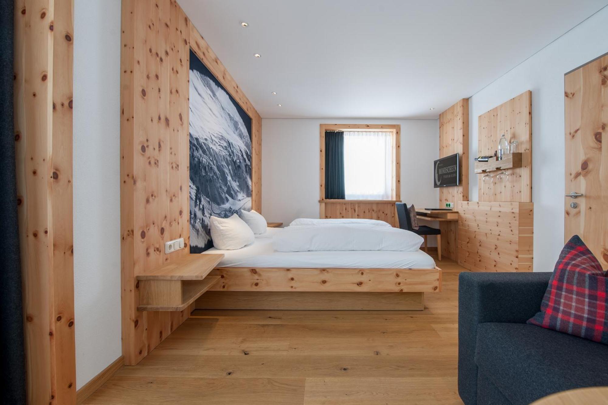 Mondschein Hotel & Chalet Hotel Stuben am Arlberg